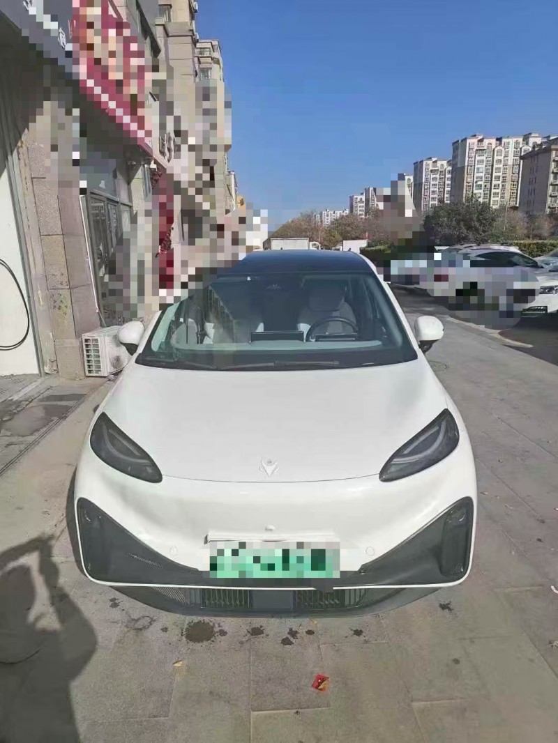 菏泽24年极狐汽车考拉1