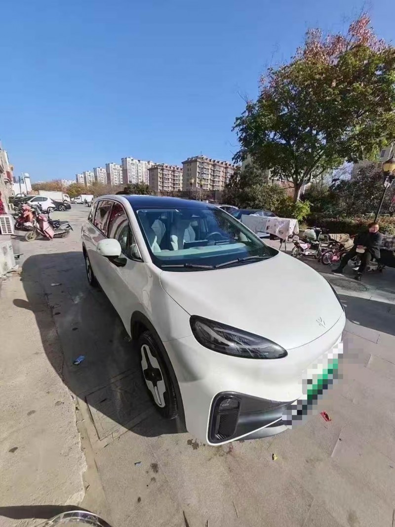 菏泽24年极狐汽车考拉3