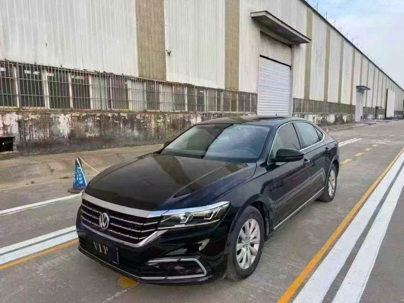 菏泽21年大众帕萨特2