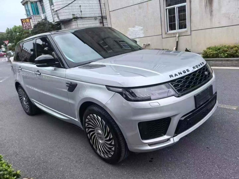 嘉兴22年路虎揽胜运动2