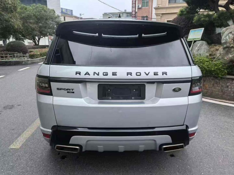 嘉兴22年路虎揽胜运动6