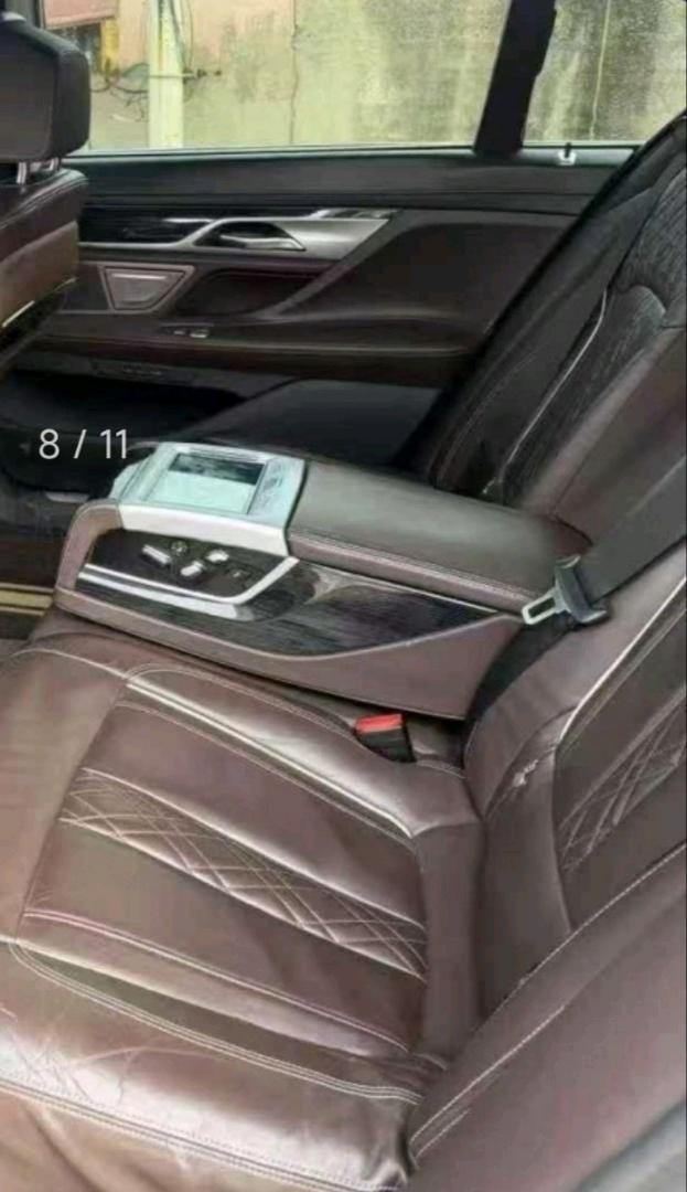 安阳17年宝马7系8