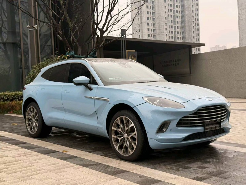 徐州22年阿斯顿·马丁DBX2