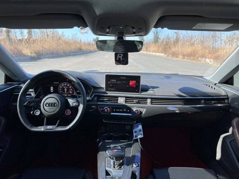 盐城17年奥迪A57