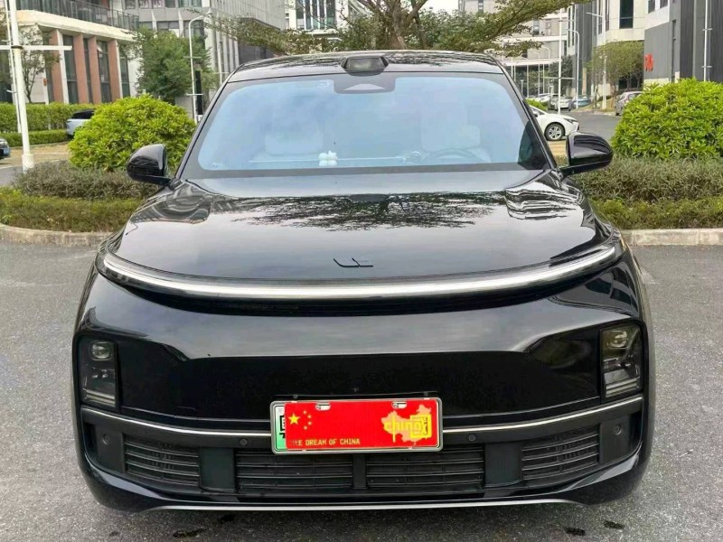 广州24年理想L81