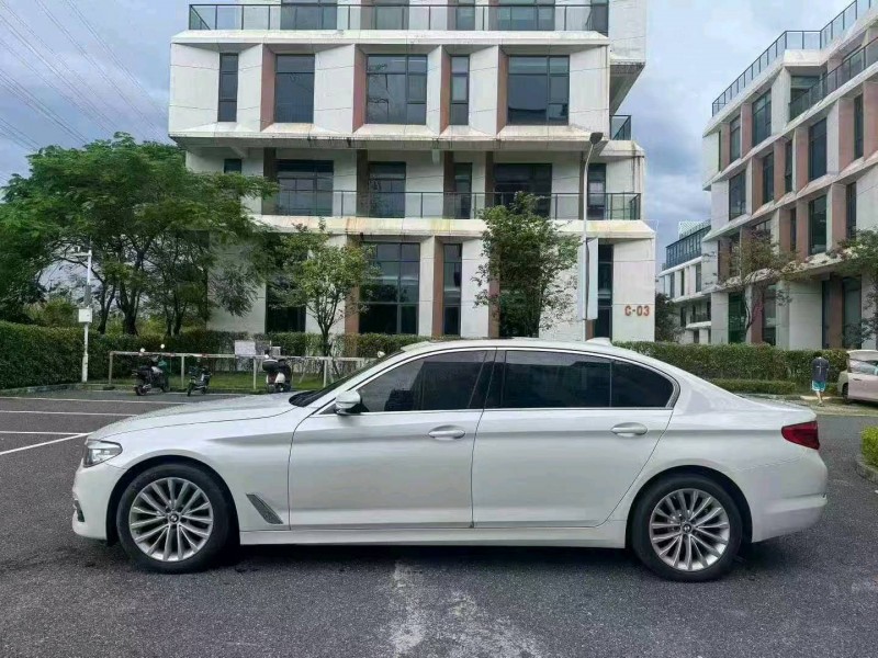广州20年宝马5系6