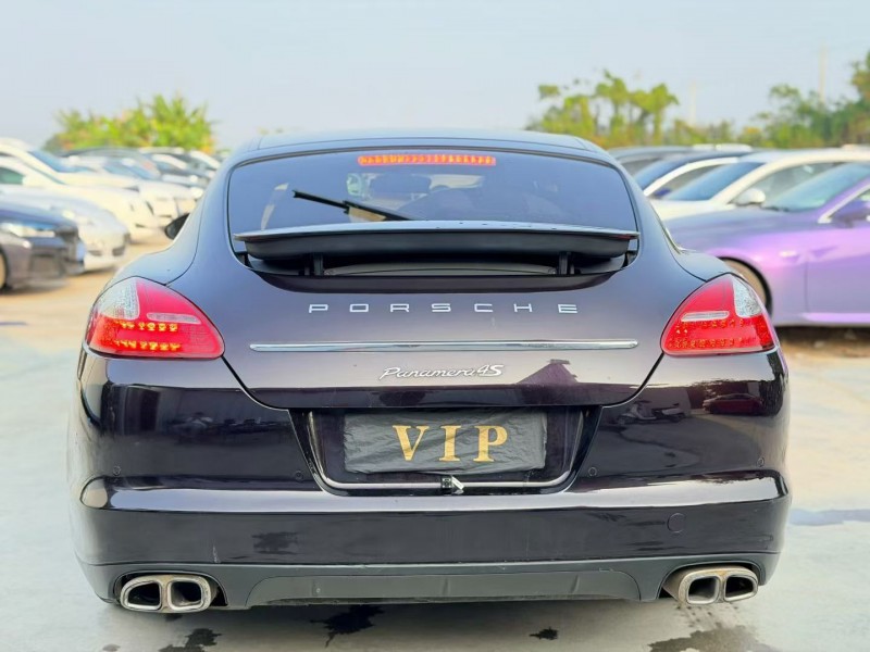 汕头10年保时捷帕拉梅拉9