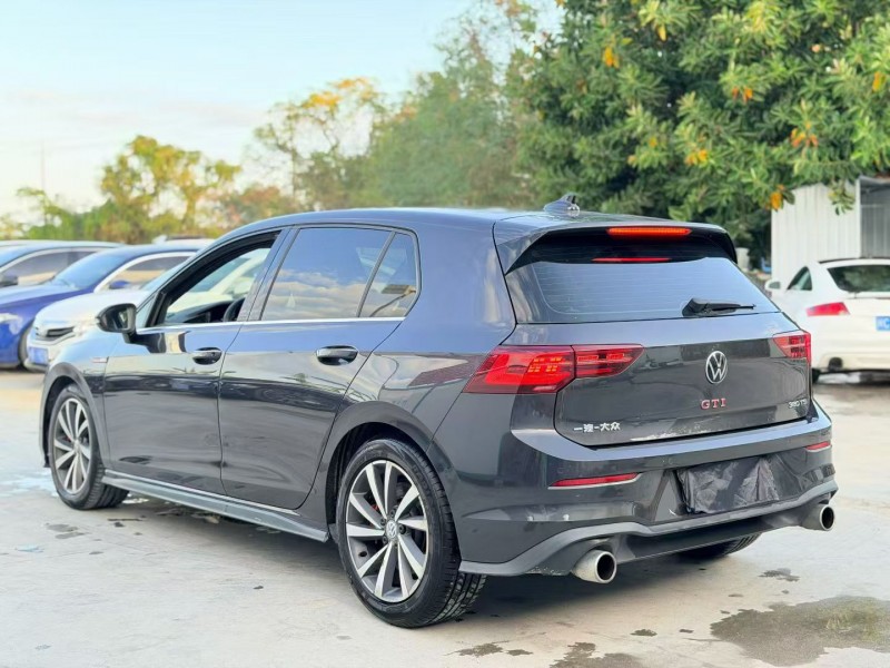 汕头22年大众高尔夫7