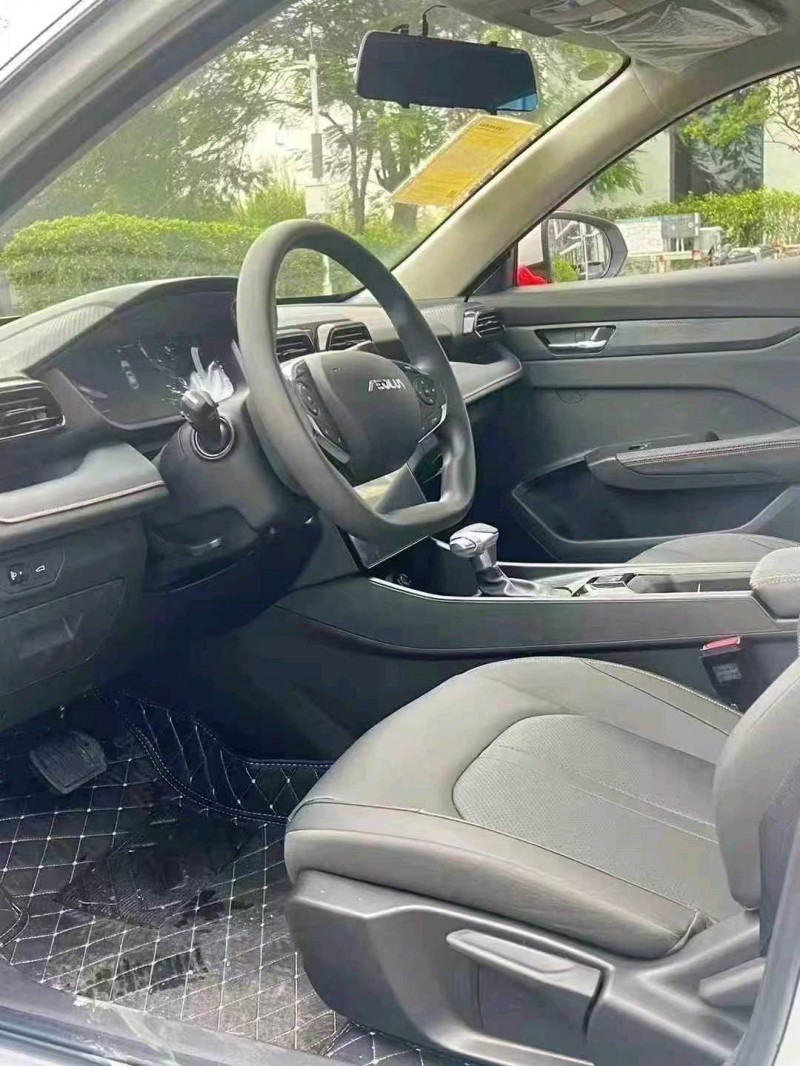 广州25年东风奕炫5