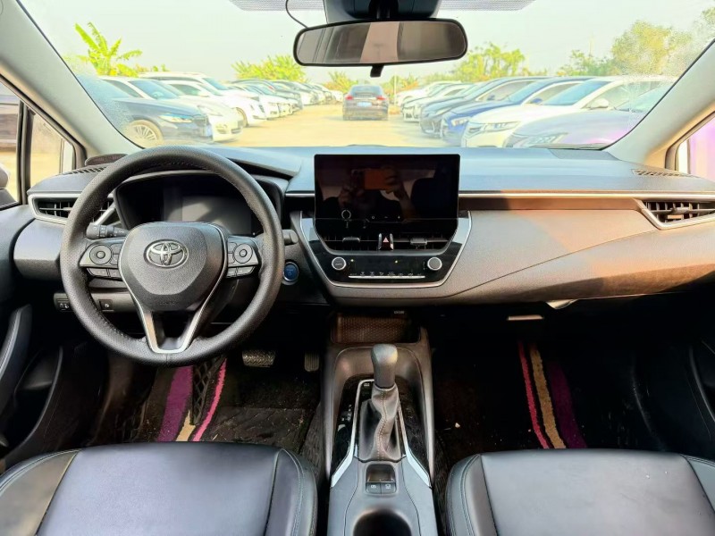 汕头23年丰田雷凌4