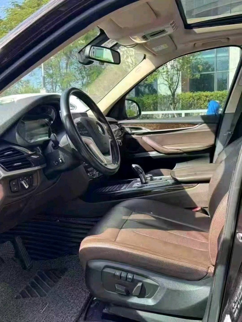 广州19年宝马X55