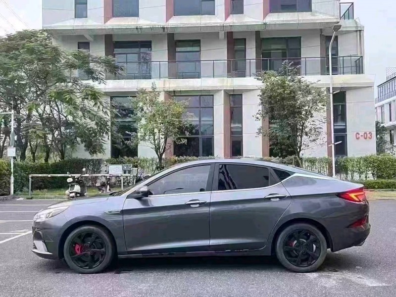 广州23年江淮思皓5