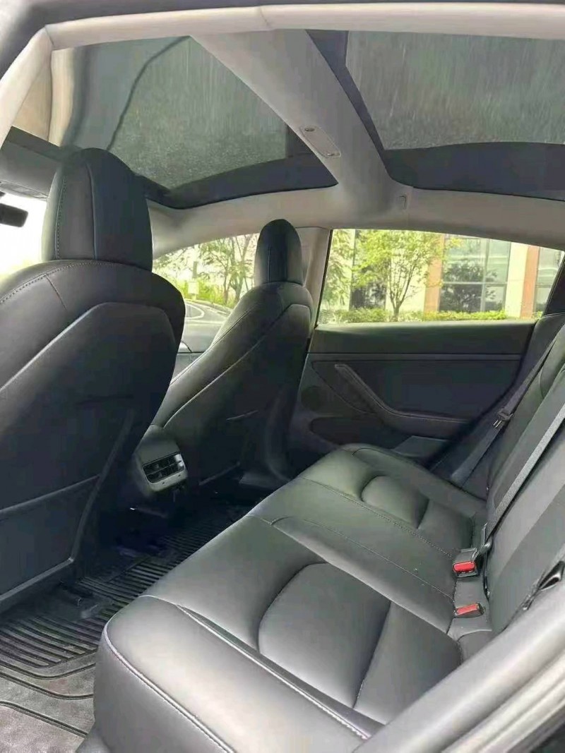 广州22年特斯拉MODEL 38