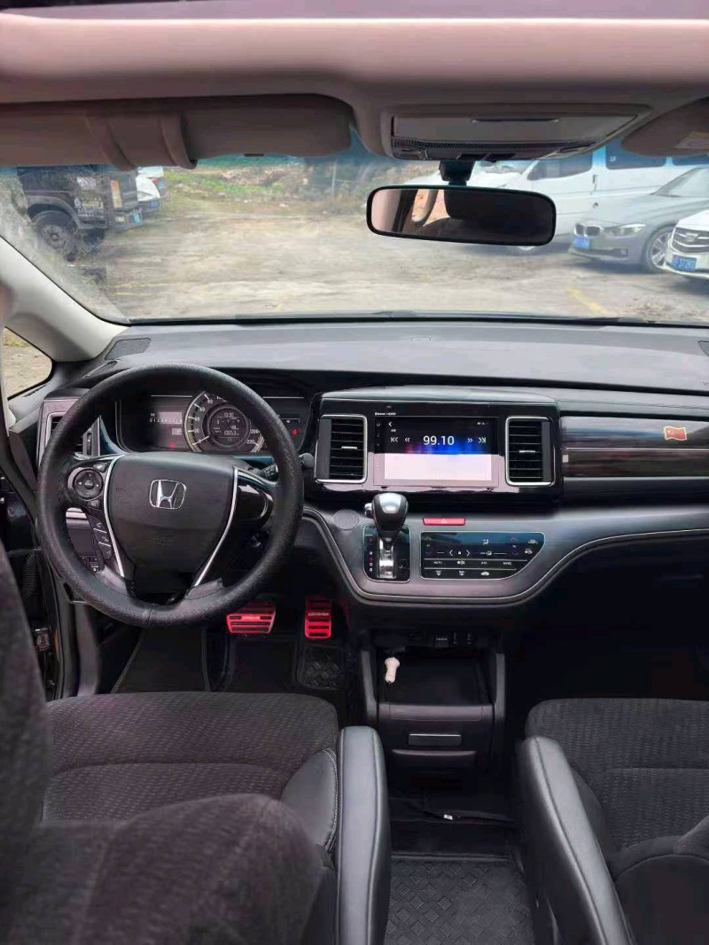 重庆17年本田艾力绅5