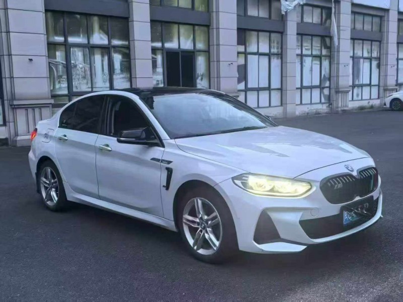 漳州21年宝马1系2