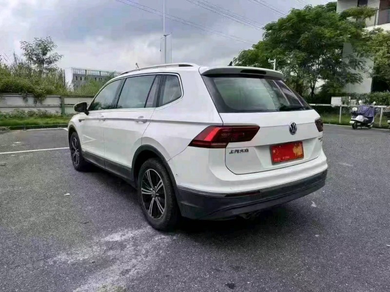 广州17年大众途观9