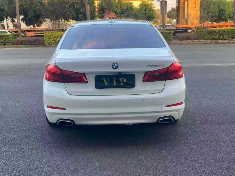 漳州18年宝马5系9