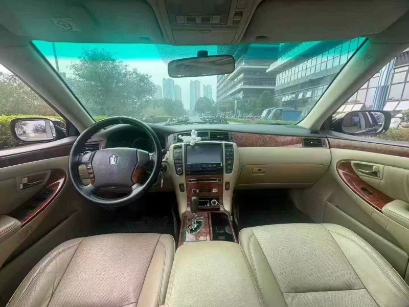 东莞09年丰田皇冠6