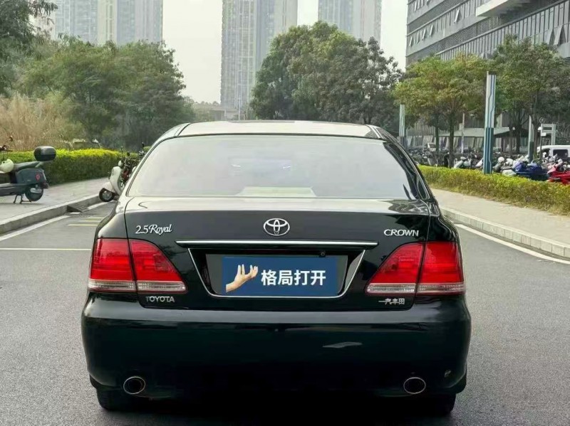 东莞09年丰田皇冠9