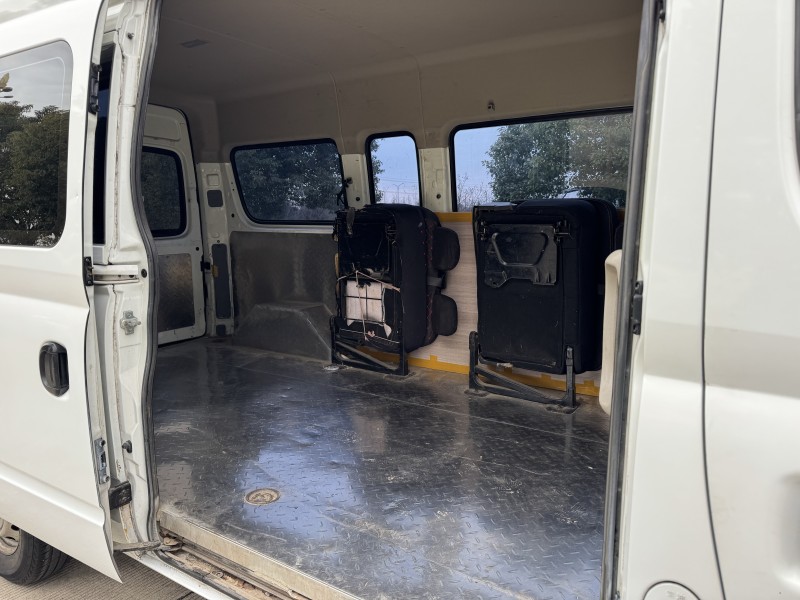 盐城21年大通V808