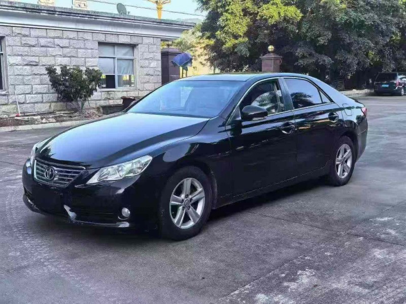 漳州12年丰田锐志3