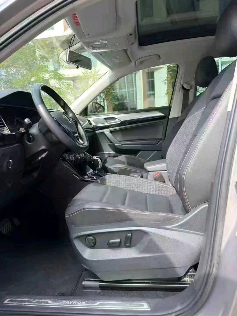 广州20年大众探岳5