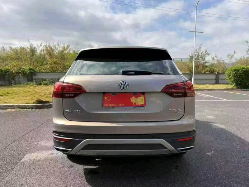 广州20年大众探岳7