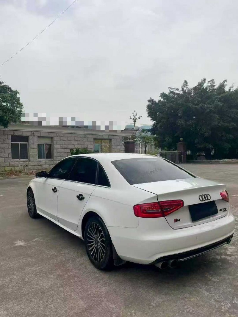 漳州15年奥迪A4L8