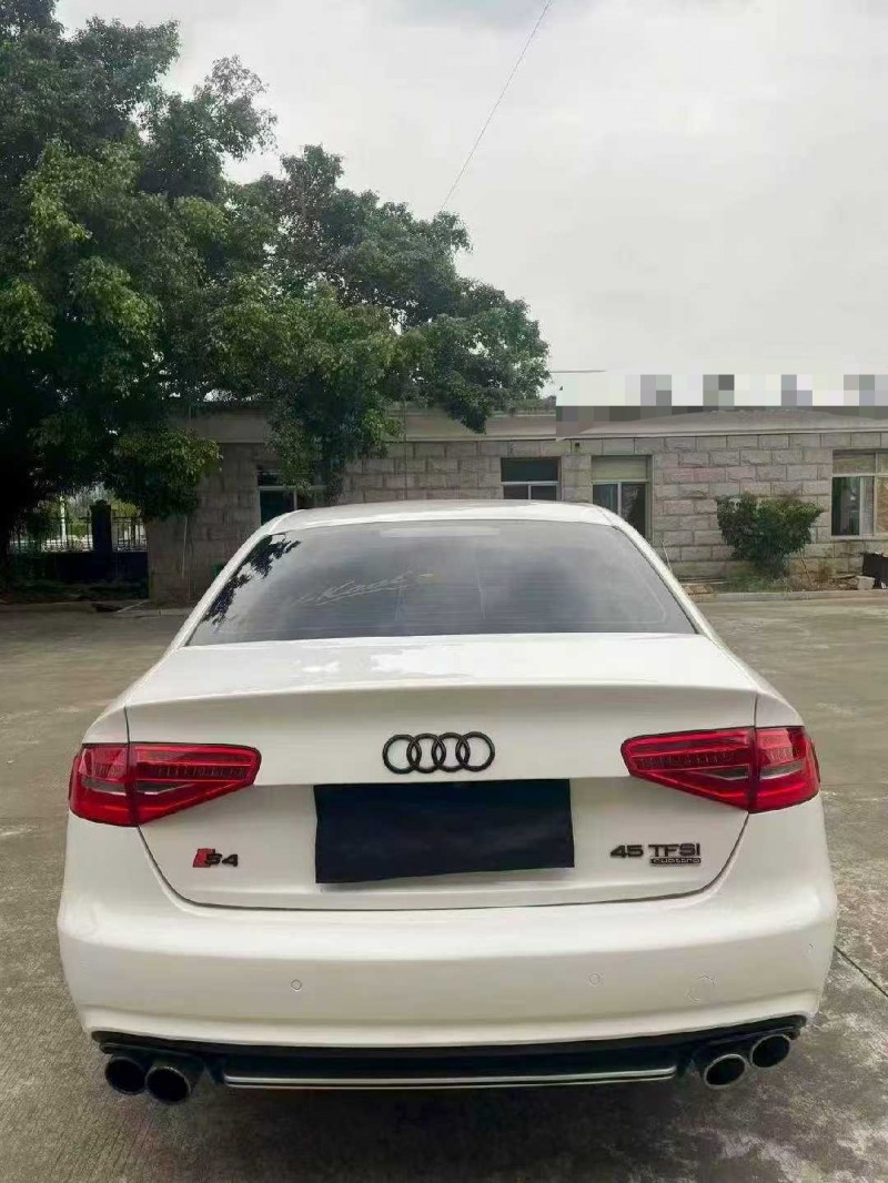漳州15年奥迪A4L9