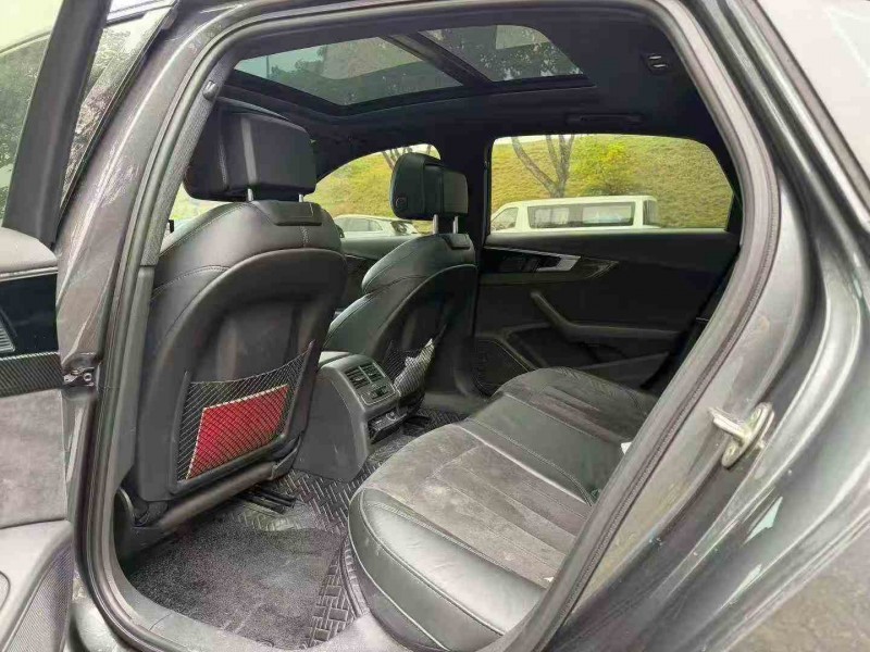 重庆23年奥迪A4L3