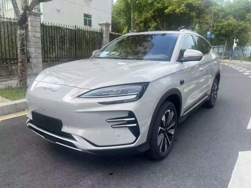 广州25年比亚迪宋3