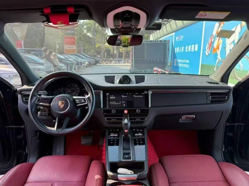 广州22年保时捷Macan5