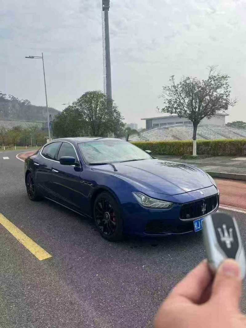 贵港17年玛莎拉蒂Ghibli3