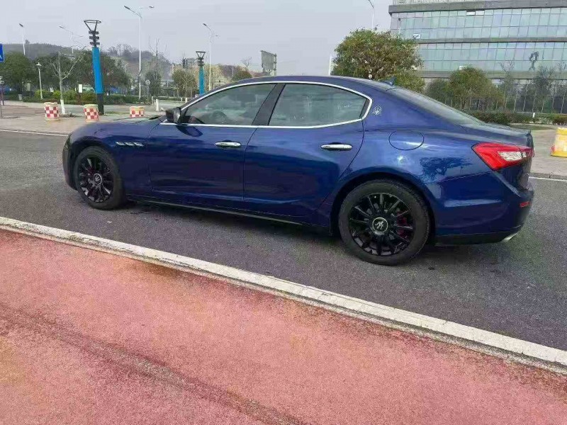 贵港17年玛莎拉蒂Ghibli8