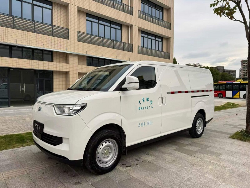 广州25年瑞驰EC752