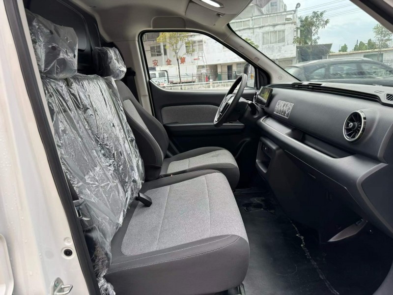 广州25年瑞驰EC757