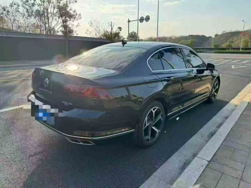 吉安24年大众迈腾8