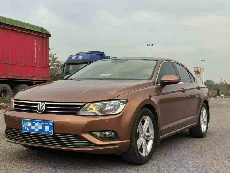 北海17年大众凌渡3