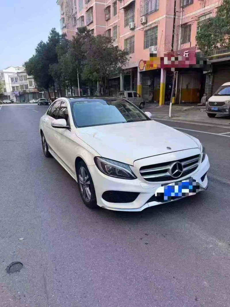 张家界18年奔驰C2