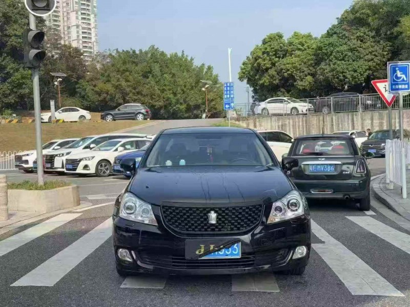 广州11年丰田皇冠1