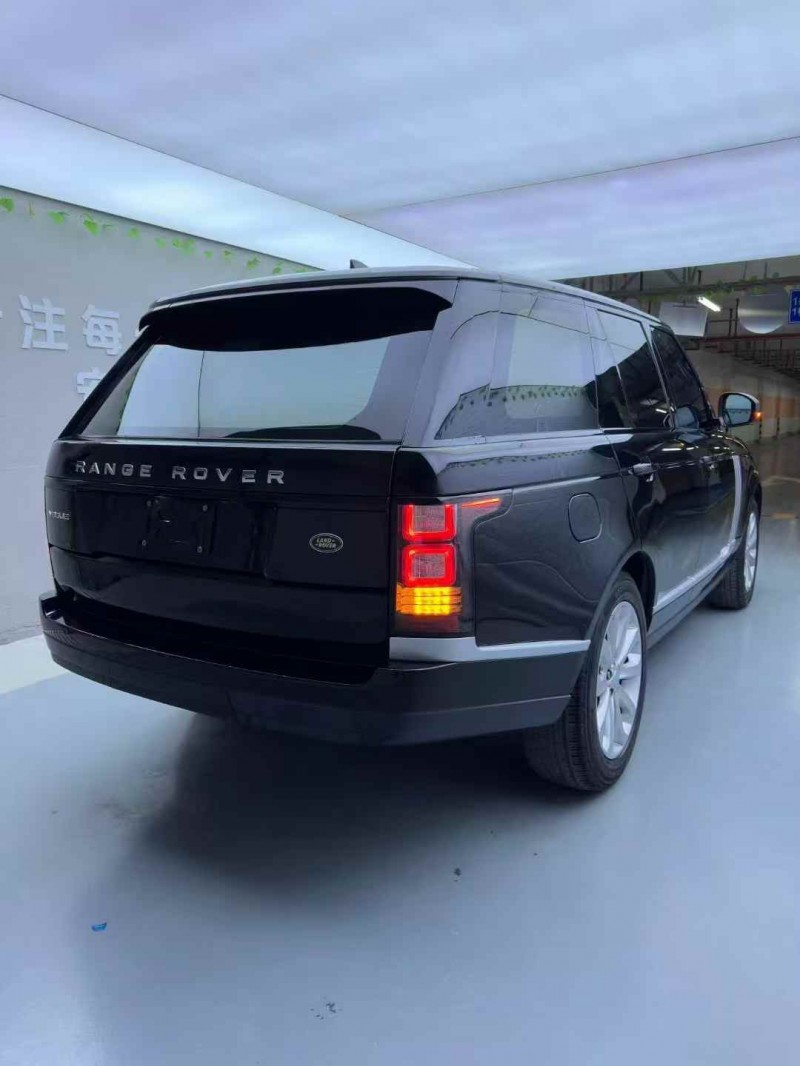 广州18年路虎揽胜行政7