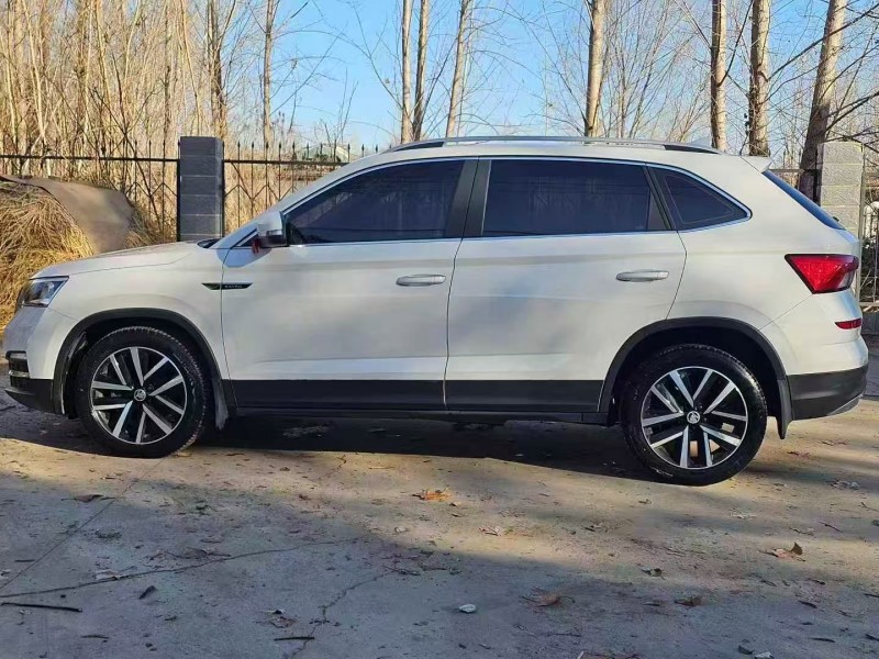 菏泽19年斯柯达柯米克2