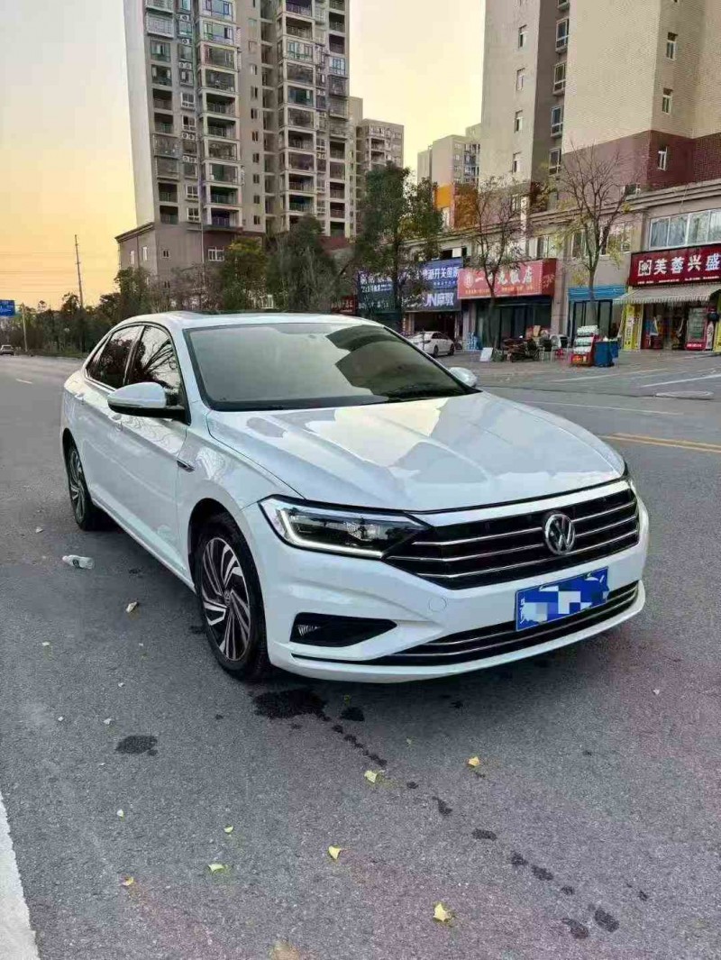 衡阳22年大众速腾3