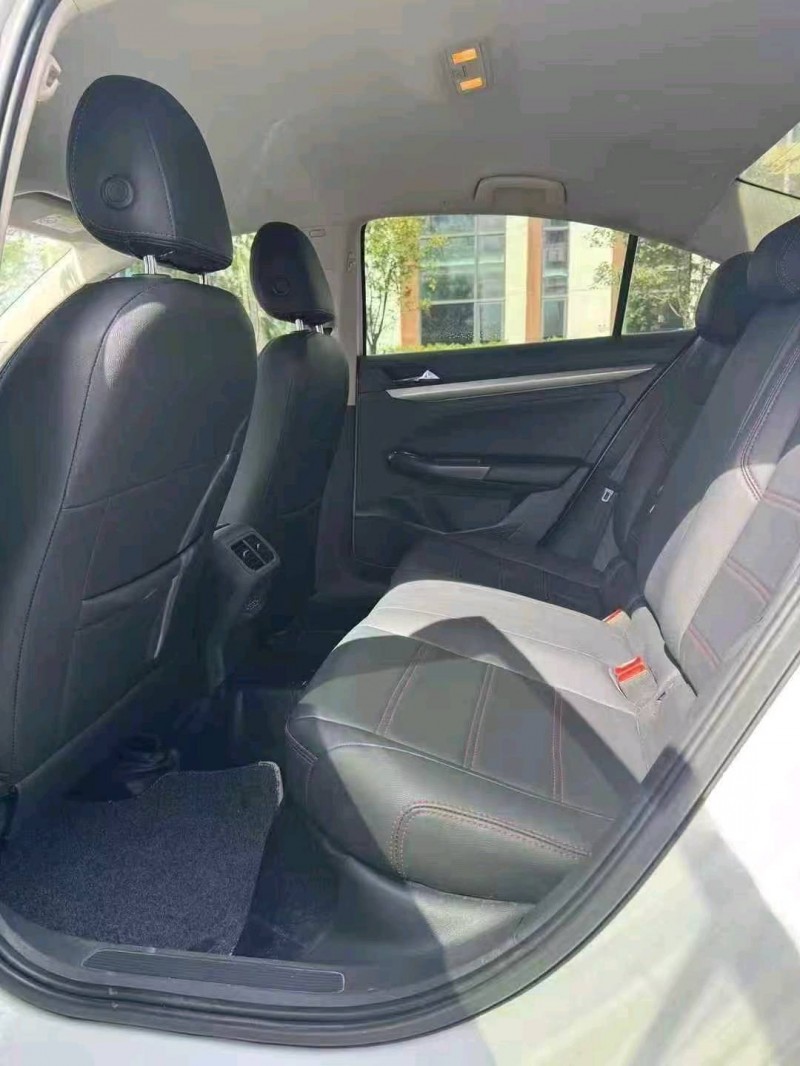 广州21年大众宝来6