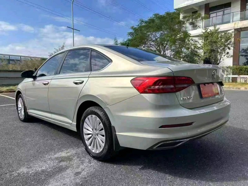 广州20年大众朗逸9