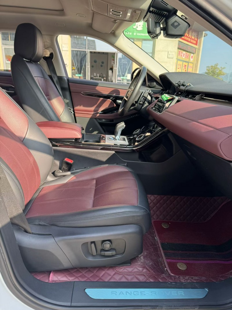 上饶23年路虎极光8