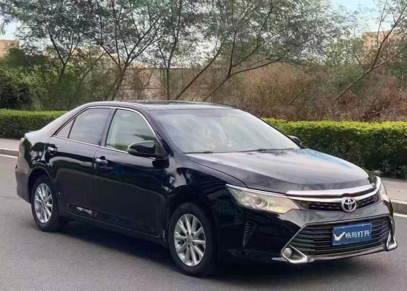 东莞16年丰田凯美瑞3
