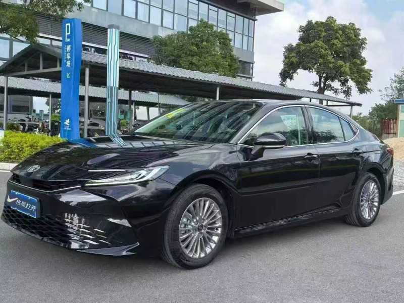 东莞25年丰田凯美瑞3