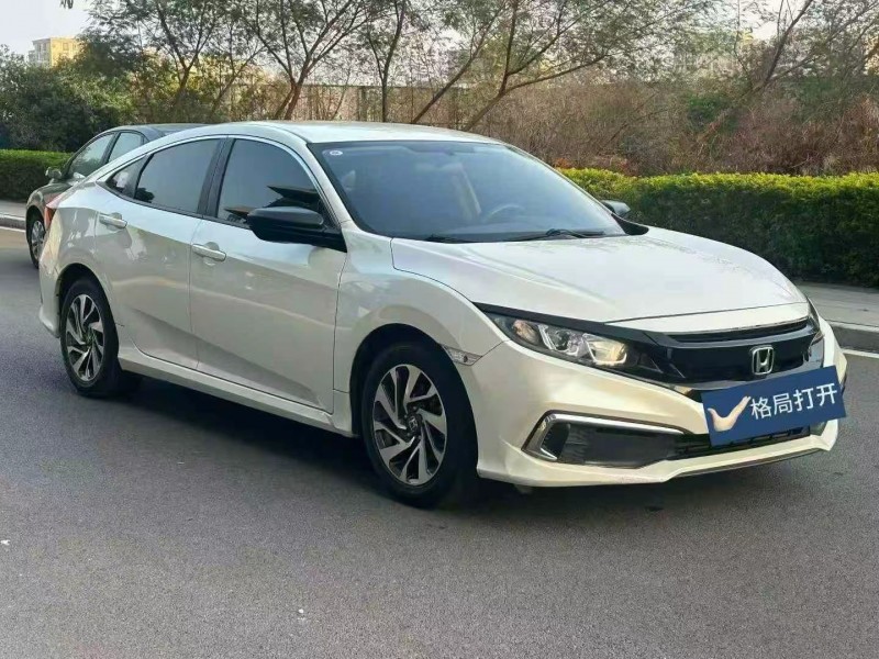东莞21年本田思域2