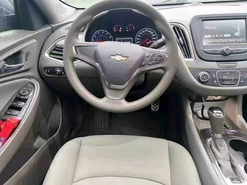 广州17年雪佛兰迈锐宝8